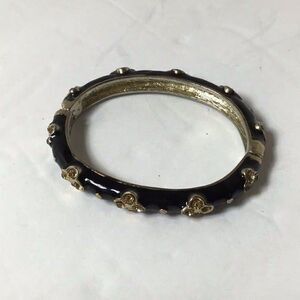 Bracelet Black Enamel Hinged Bangle